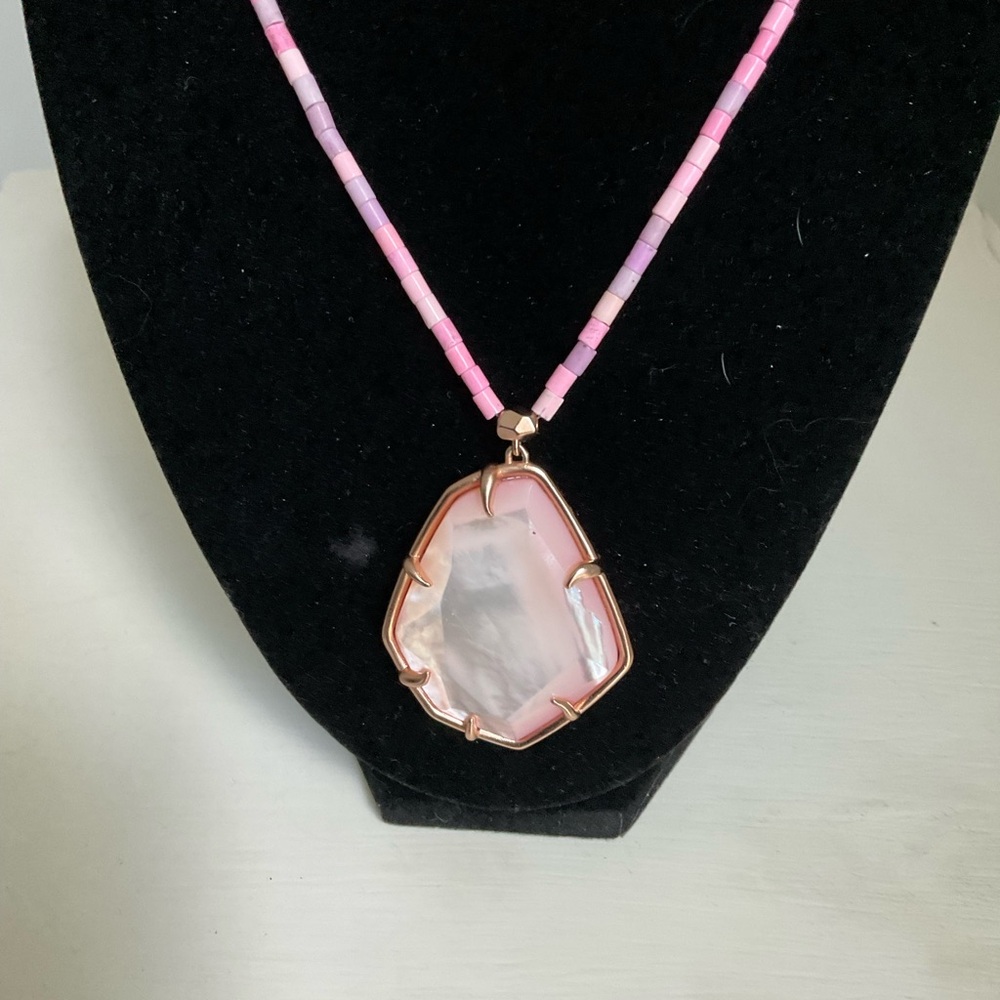 Kendra Scott Pink Necklace with Natural Stone Pendant